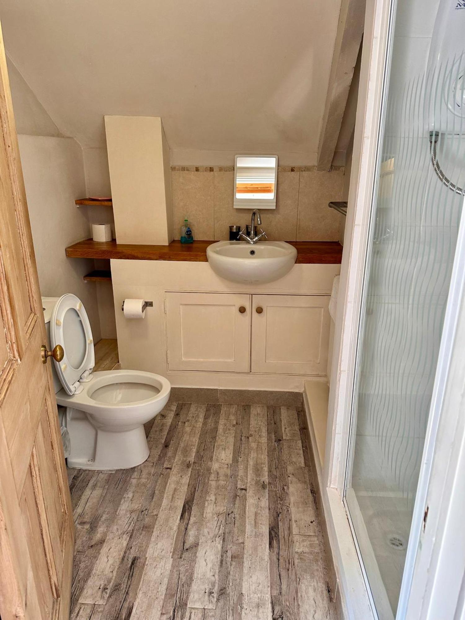Culloden Guest house 4*